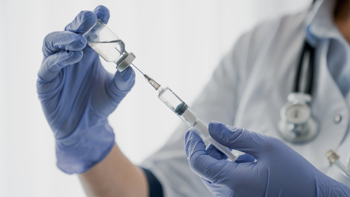 Health_care_provider_prepares_vaccine_1200x675