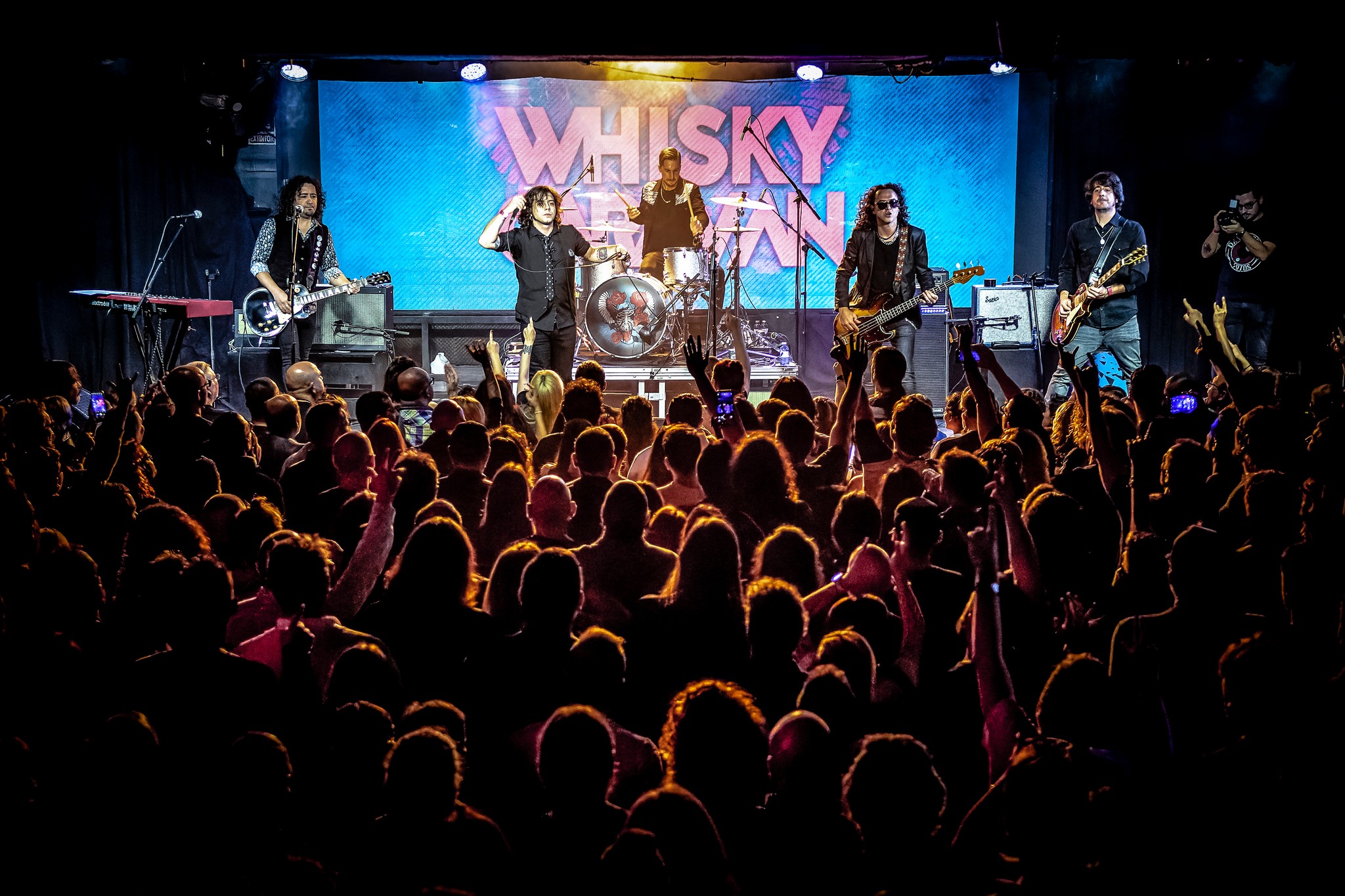 Whisky Caravan Foto Live