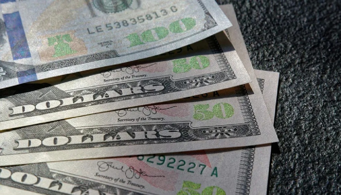 dolar