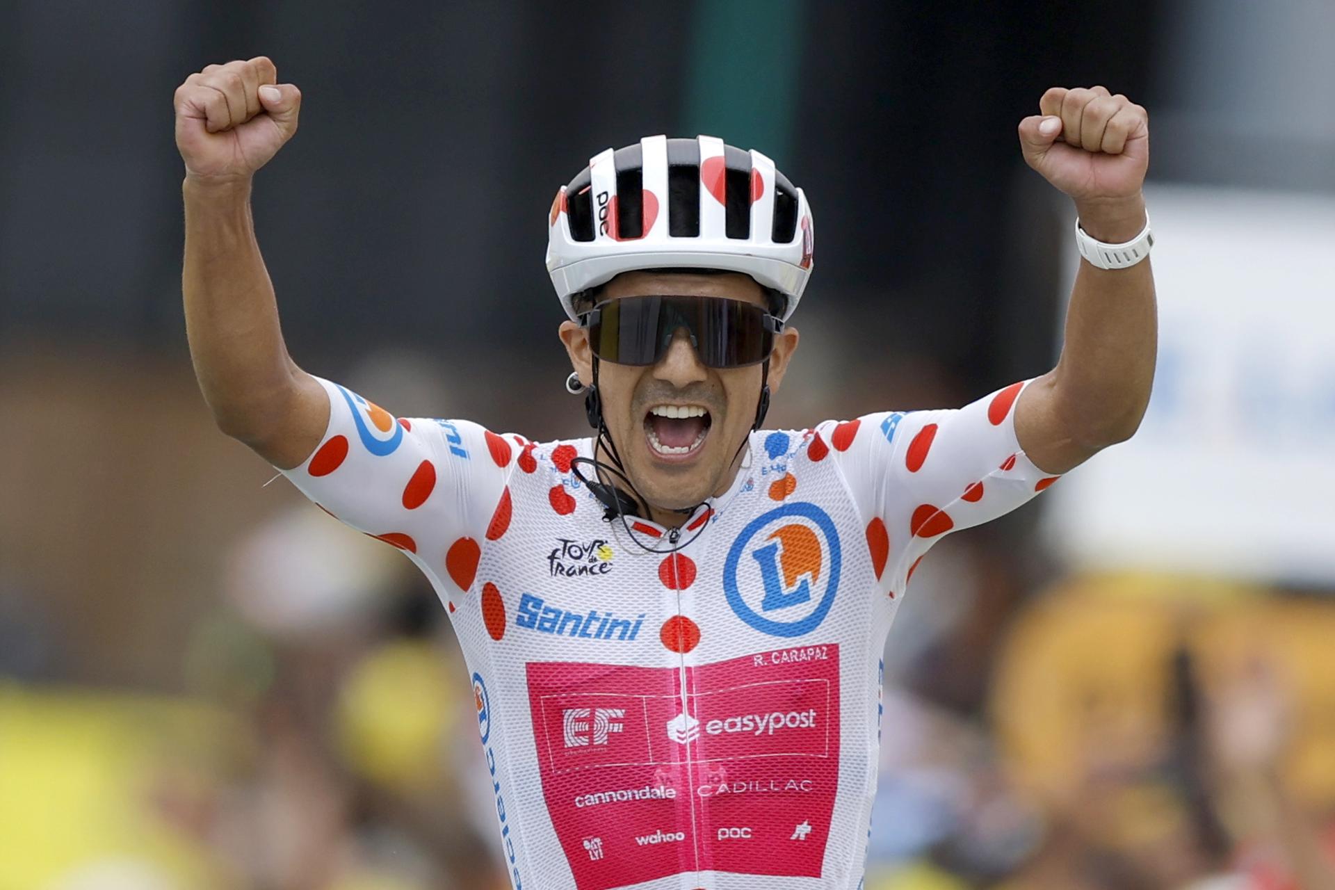 Carapaz, rey de la montaña, conquista Alpe D'Huez, Pogacar entra en la página de ilustres