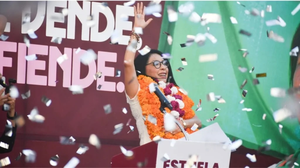 esthela-damian-reune-a-mas-de-20-mil-personas-en-asamblea-en-defensa-de-la-soberania-en-acapulco-1-1024×576