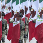 Desfile del 215 aniversario de la Independencia de México